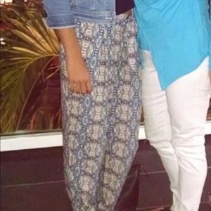 Forever 21 patterned float pants. Size M